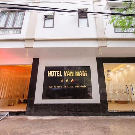 OYO 411 Van Nam Hotel Hanoi Buitenkant foto