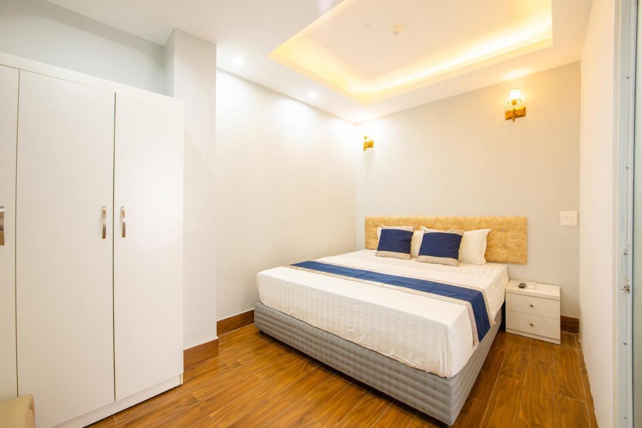 OYO 411 Van Nam Hotel Hanoi Buitenkant foto